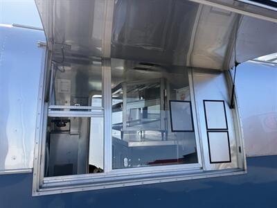 2023 Airstream Commercial Food Trailer   - Photo 2 - Phoenix, AZ 85034