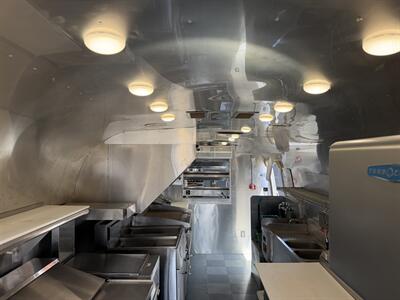 2023 Airstream Commercial Food Trailer   - Photo 11 - Phoenix, AZ 85034