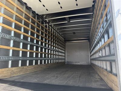 2025 International MV607 26 Foot Box Truck - Photo 12 - Phoenix, AZ 85034