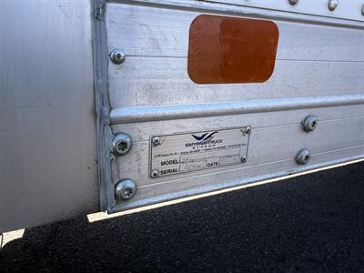 2025 International MV607 26 Foot Box Truck - Photo 14 - Phoenix, AZ 85034