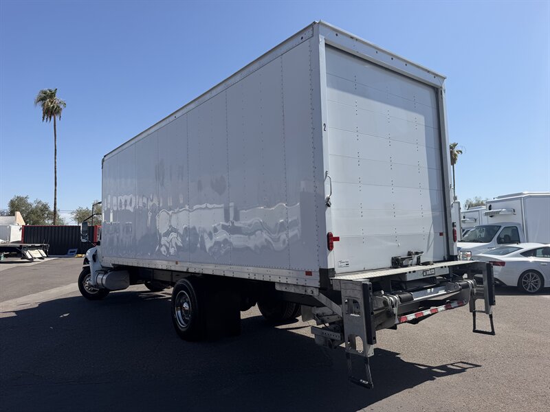 2025 International MV607 26 Foot Box Truck - Photo 5 - Phoenix, AZ 85034