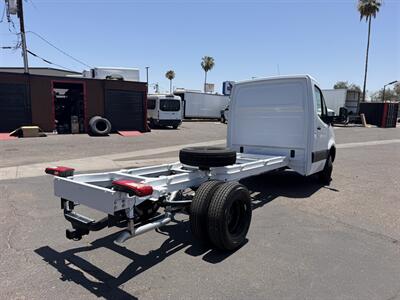 2023 Mercedes-Benz Sprinter 4500 - RWD 170 " WB - Photo 3 - Phoenix, AZ 85034