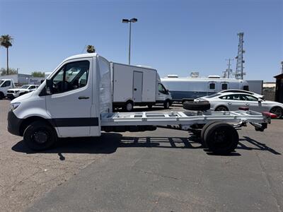 2023 Mercedes-Benz Sprinter 4500 - RWD 170 " WB - Photo 6 - Phoenix, AZ 85034