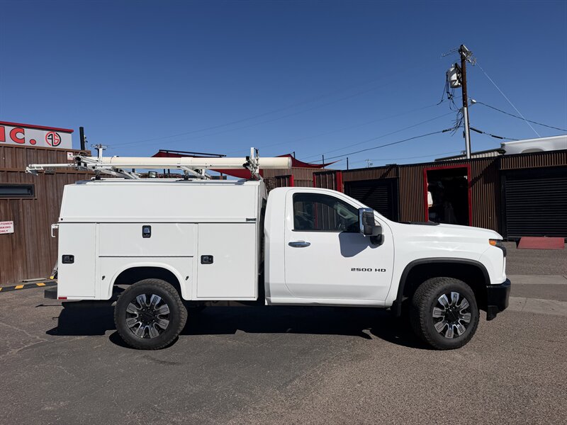 2022 Chevrolet Silverado 2500 Work Truck - Photo 2 - Phoenix, AZ 85034