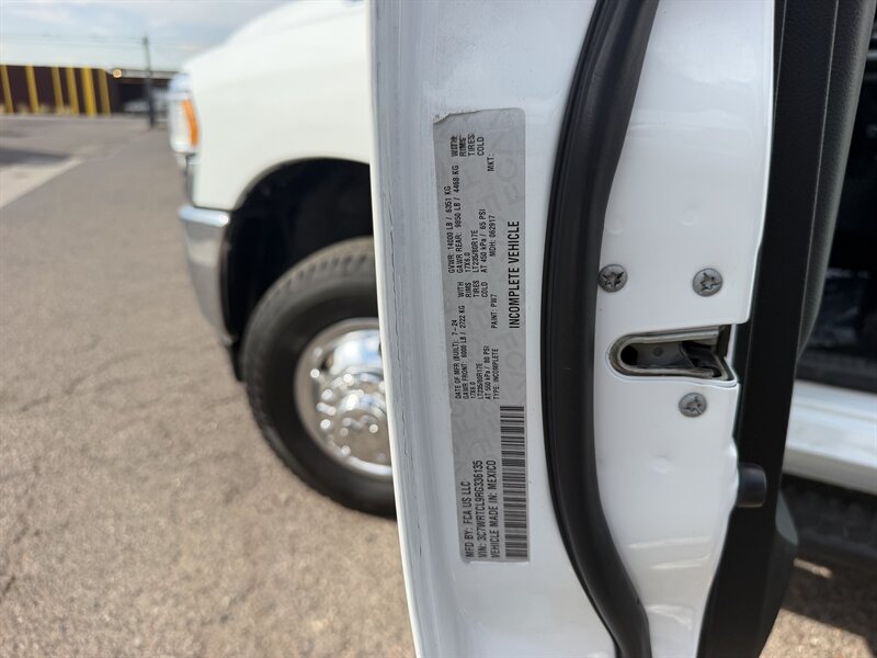 2024 RAM 3500 Tradesman Flatbed - Photo 19 - Phoenix, AZ 85034