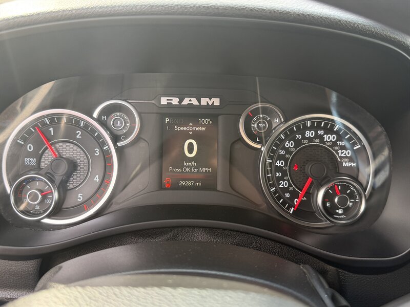 2024 RAM 3500 Tradesman Flatbed - Photo 14 - Phoenix, AZ 85034