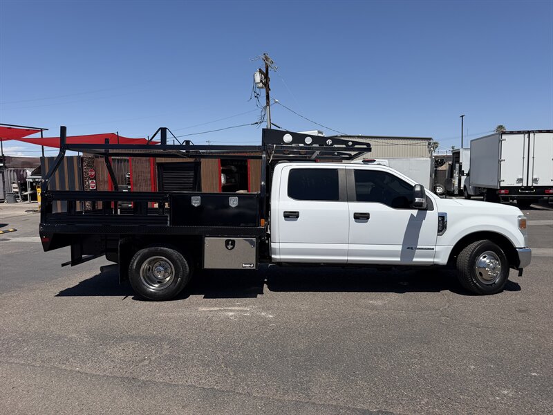2022 Ford F-350 Super Duty XL - Photo 2 - Phoenix, AZ 85034