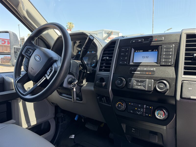 2022 Ford F-350 Super Duty XL - Photo 16 - Phoenix, AZ 85034