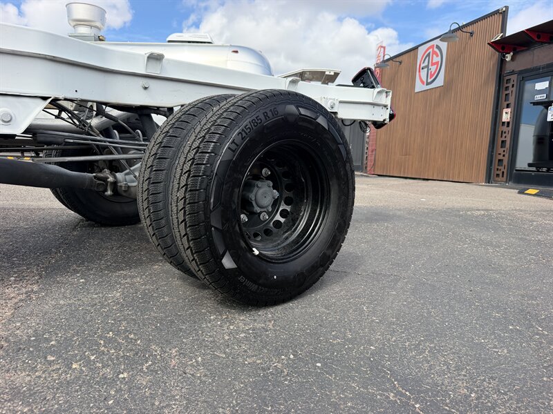 2023 Mercedes-Benz Sprinter 3500XD AWD Open-Back Chassis - Photo 8 - Phoenix, AZ 85034