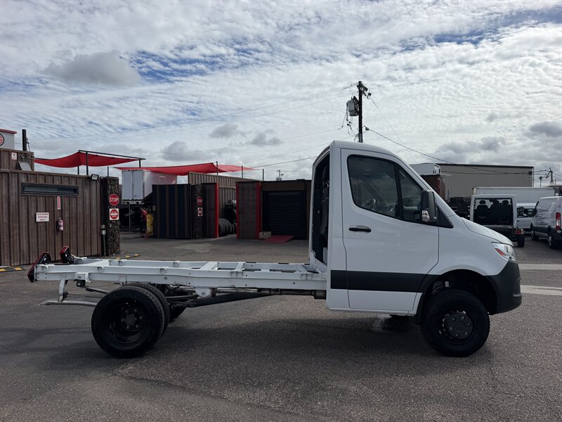 2023 Mercedes-Benz Sprinter 3500XD AWD Open-Back Chassis - Photo 2 - Phoenix, AZ 85034