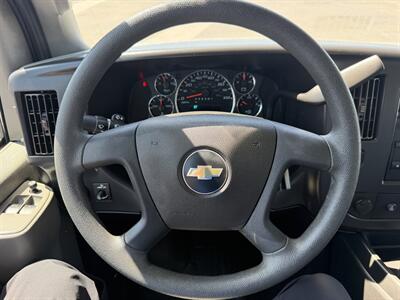 2025 Chevrolet Express 3500 Box Truck - Photo 15 - Phoenix, AZ 85034