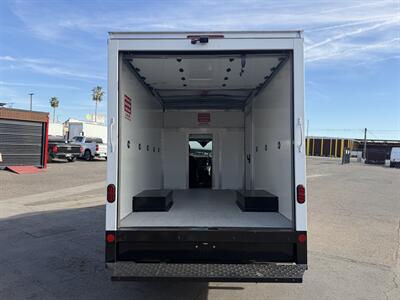 2023 Ford Transit 350 HD Box Truck   - Photo 5 - Phoenix, AZ 85034