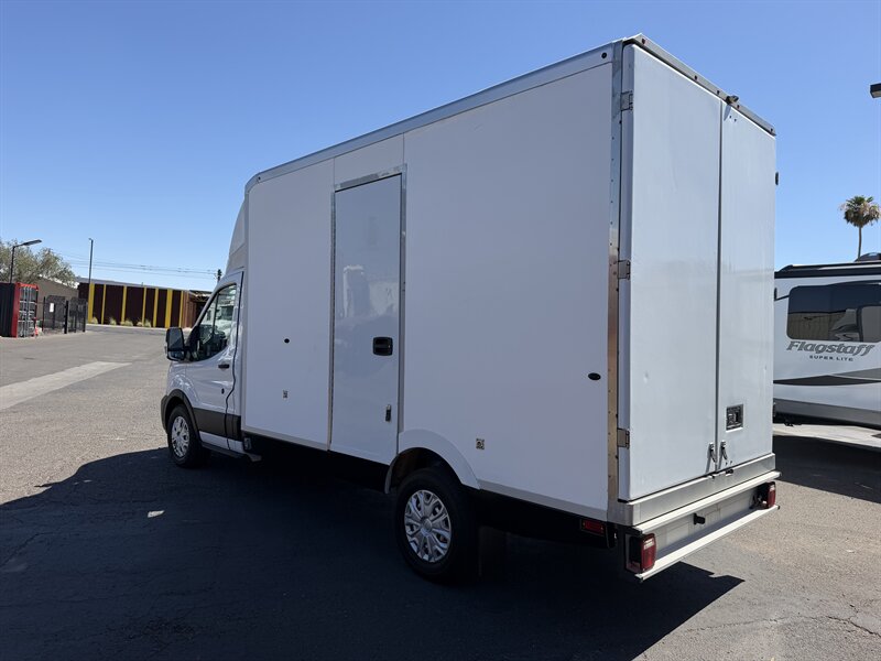 2022 Ford Transit 350 - Reefer Van - Photo 4 - Phoenix, AZ 85034