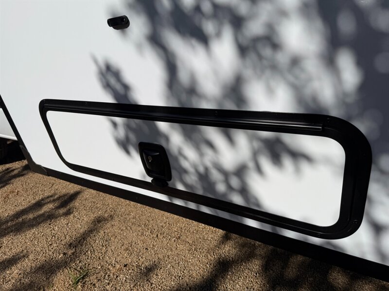 2023 Mercedes-Benz Sprinter 3500XD Toy Hauler - Photo 14 - Phoenix, AZ 85034