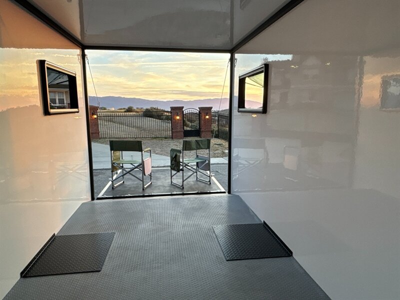 2023 Mercedes-Benz Sprinter 3500XD Toy Hauler - Photo 9 - Phoenix, AZ 85034