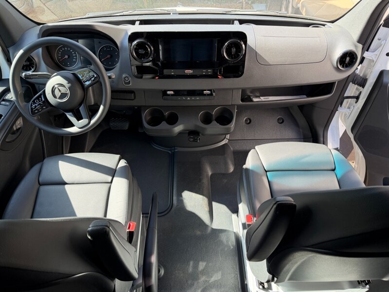 2023 Mercedes-Benz Sprinter 3500XD Toy Hauler - Photo 11 - Phoenix, AZ 85034