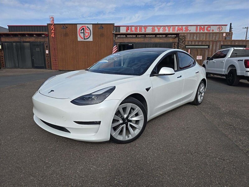 2021 Tesla Model 3 Base's photo
