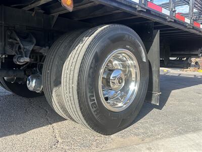 2021 International MV607 Stake Bed W/ Lift Gate   - Photo 10 - Phoenix, AZ 85034