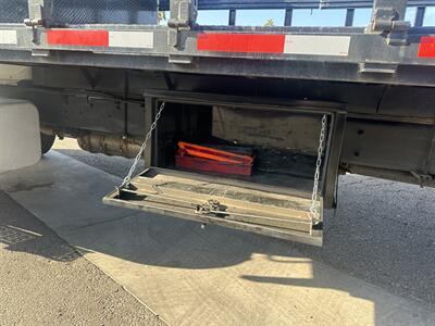 2021 International MV607 Stake Bed W/ Lift Gate   - Photo 9 - Phoenix, AZ 85034