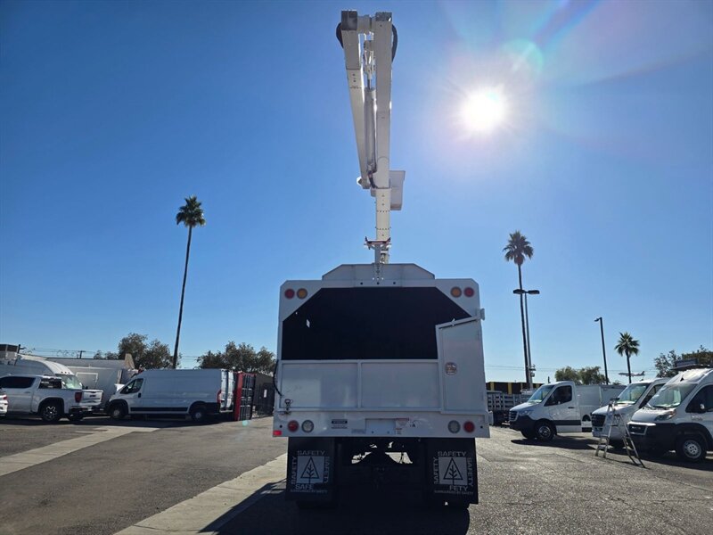 2024 Freightliner M2 106 Bucket Truck - Photo 7 - Phoenix, AZ 85034