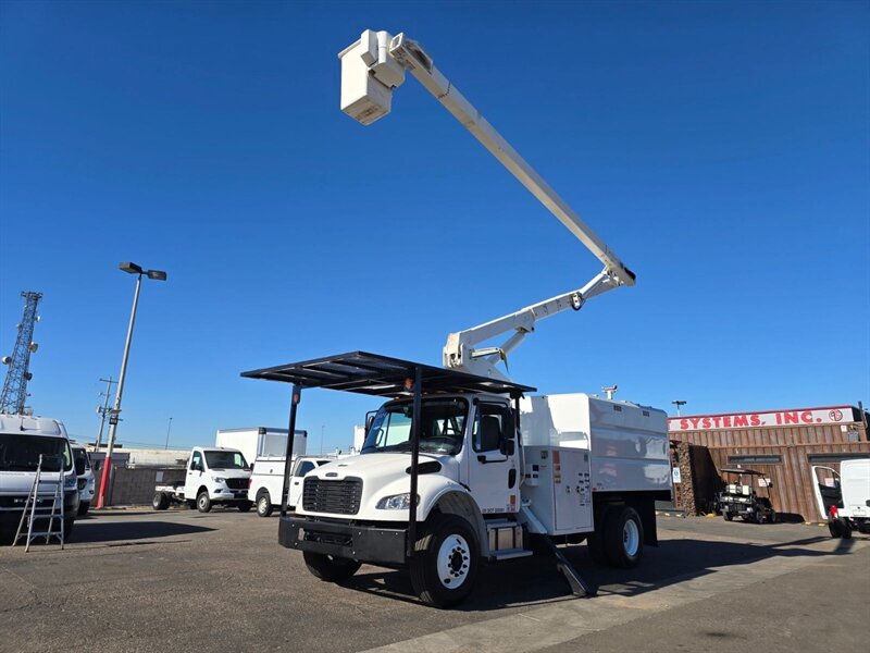 2024 Freightliner M2 106 Bucket Truck - Photo 2 - Phoenix, AZ 85034
