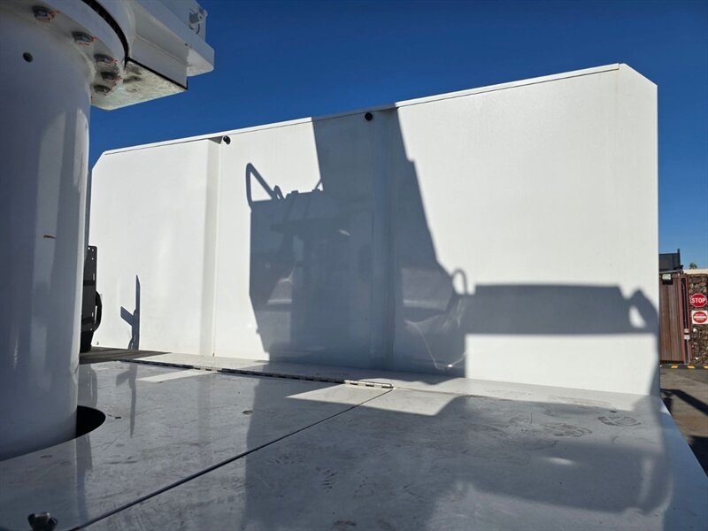 2024 Freightliner M2 106 Bucket Truck - Photo 21 - Phoenix, AZ 85034