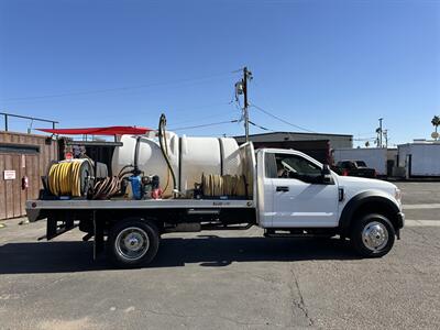 2024 Ford F-550 Super Duty Upfitted With Poly Tank / Spray System   - Photo 3 - Phoenix, AZ 85034