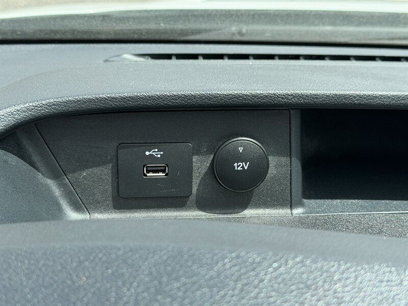 2021 Ford Transit 250 - Refrigerated Van - Photo 16 - Phoenix, AZ 85034
