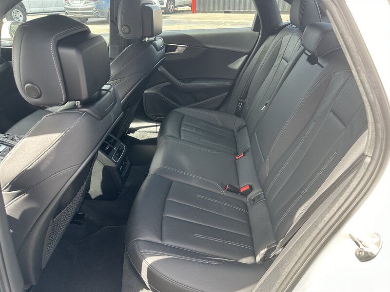2022 Audi A4 quattro S line Prem Plus 45 TFSI   - Photo 10 - Phoenix, AZ 85034