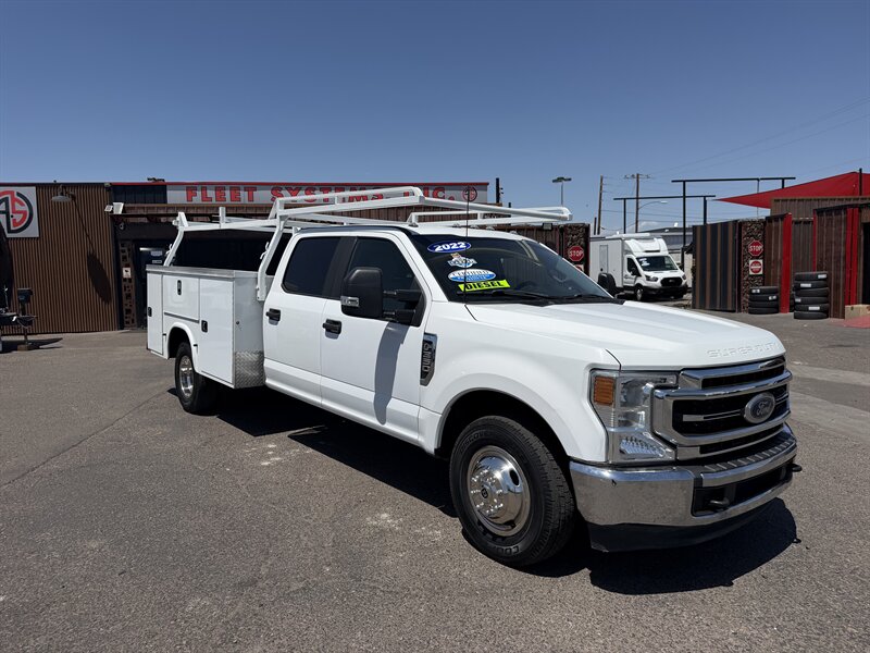 2022 Ford F-350 Super Duty XL - Service Truck   - Photo 1 - Phoenix, AZ 85034