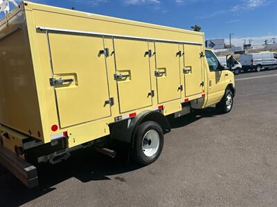 2022 Ford E-450 REFRIGERATED BOX TRUCK/CUBE VAN  /CUTAWAY CHASSIS - Photo 4 - Phoenix, AZ 85034