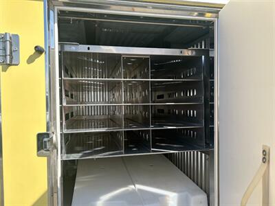 2022 Ford E-450 REFRIGERATED BOX TRUCK/CUBE VAN  /CUTAWAY CHASSIS - Photo 11 - Phoenix, AZ 85034