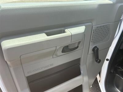 2022 Ford Transit 450 HD 156 in. CUTAWAY BOX TRUCK/CUBE VAN   - Photo 10 - Phoenix, AZ 85034