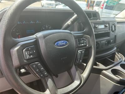 2022 Ford Transit 450 HD 156 in. CUTAWAY BOX TRUCK/CUBE VAN   - Photo 11 - Phoenix, AZ 85034