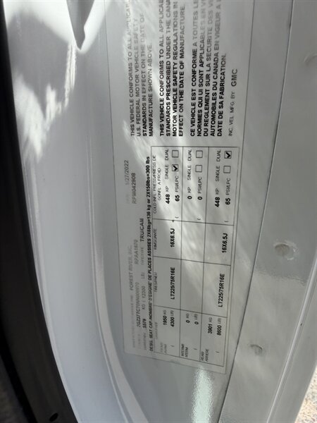 2022 GMC Savana 3500 Box Truck - Photo 18 - Phoenix, AZ 85034
