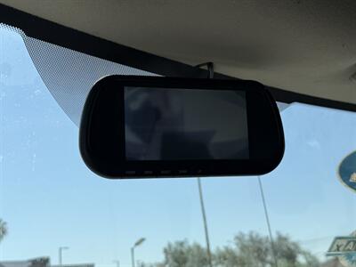 2022 GMC Savana 3500 Box Truck - Photo 19 - Phoenix, AZ 85034