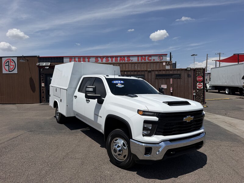 2024 Chevrolet Silverado 3500HD CC Service Utility Work Truck   - Photo 1 - Phoenix, AZ 85034