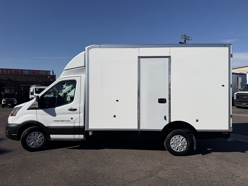 2022 Ford Transit 350 Refrigerated Truck - Photo 6 - Phoenix, AZ 85034