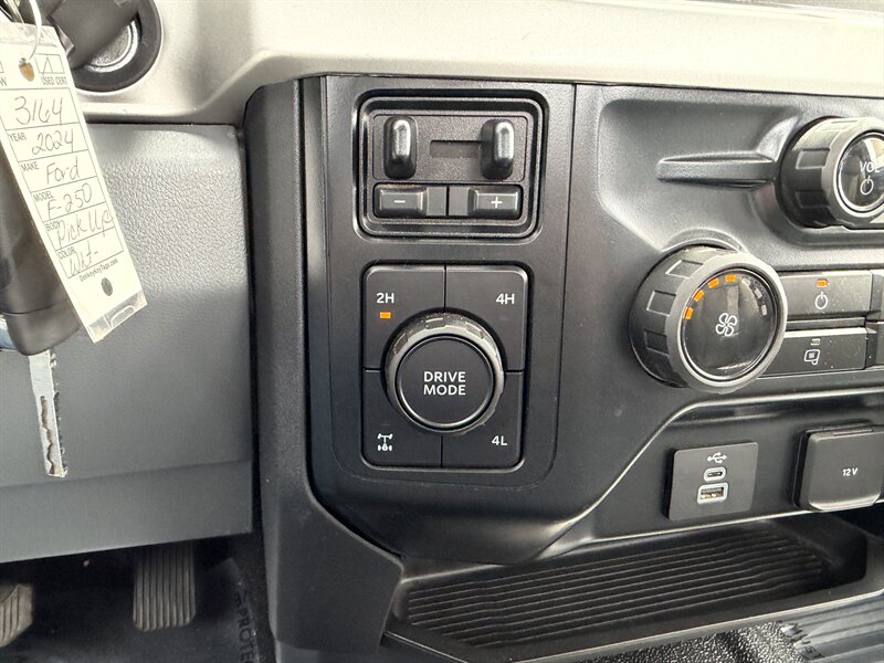2024 Ford F-250 Super Duty XL - Photo 13 - Phoenix, AZ 85034