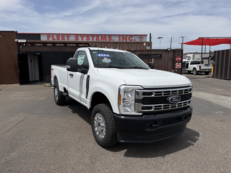 2024 Ford F-250 Super Duty XL   - Photo 1 - Phoenix, AZ 85034