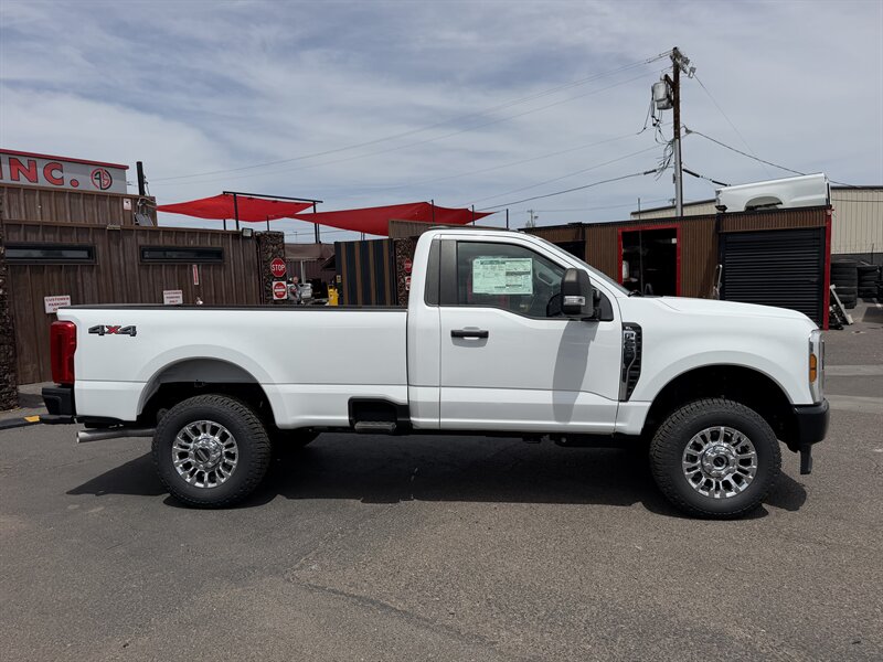 2024 Ford F-250 Super Duty XL - Photo 2 - Phoenix, AZ 85034