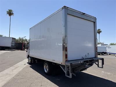 2024 Isuzu NRR Reefer Truck   - Photo 4 - Phoenix, AZ 85034