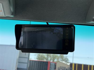 2024 Isuzu NRR Reefer Truck   - Photo 16 - Phoenix, AZ 85034