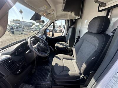 2023 RAM Promaster 3500 W/ Wabash Cargo Body   - Photo 14 - Phoenix, AZ 85034
