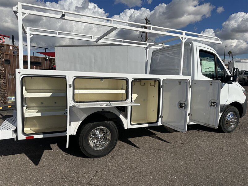 2023 Mercedes-Benz Sprinter 3500XD W/ UTILITY BODY - Photo 9 - Phoenix, AZ 85034