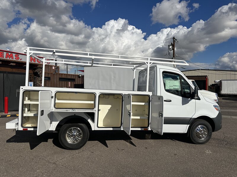 2023 Mercedes-Benz Sprinter 3500XD W/ UTILITY BODY - Photo 8 - Phoenix, AZ 85034