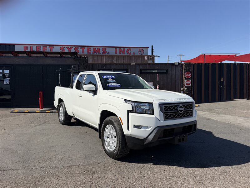 2024 Nissan Frontier SV King Cab   - Photo 1 - Phoenix, AZ 85034