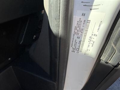 2022 Ford Transit 350 - 12 FT Refrigerated Truck - Photo 20 - Phoenix, AZ 85034