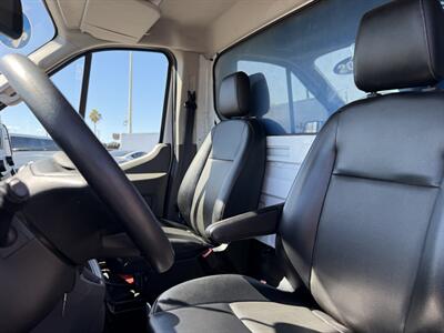 2022 Ford Transit 350 - 12 FT Refrigerated Truck - Photo 13 - Phoenix, AZ 85034