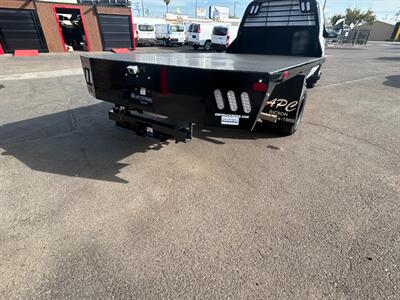 2022 Ford E-450 FLATBED TRUCK w/ NEW CM BED & TOOL BOXES   - Photo 16 - Phoenix, AZ 85034